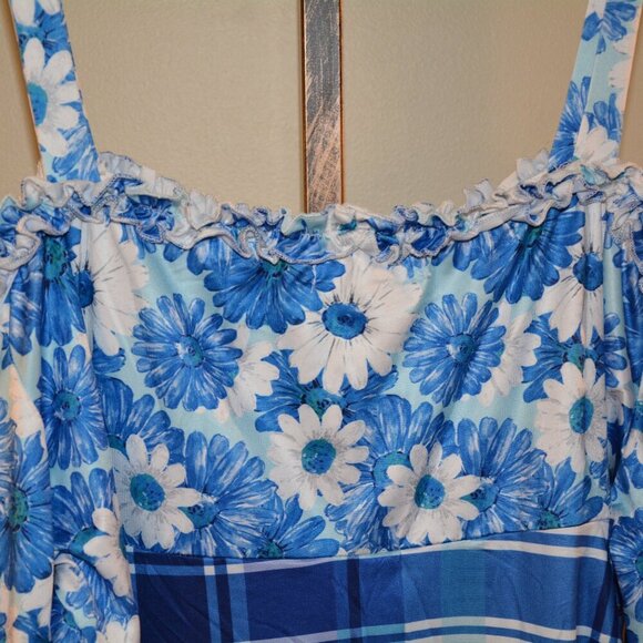 Rosegal Allover Floral/Plaid Print Cold Shoulder Hankerchief Top - Picture 8 of 9